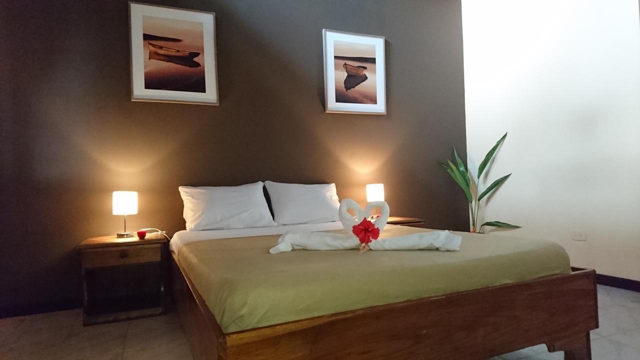 Morpheus Exotica Lodge Puerto Viejo de Talamanca Extérieur photo